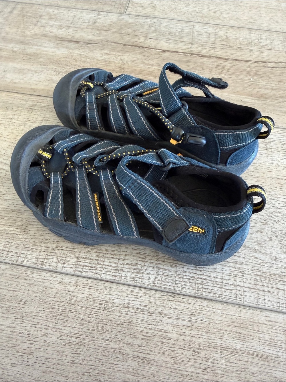 KEEN Kids' Newport H2 hiking sandals